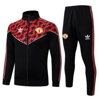 Giacca Manchester United 2025/2026 Nero Rosso 2 Giacca Manchester United 2025/2026 Nero Rosso 2
