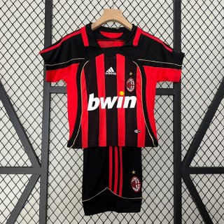 Maglia AC Milan Prima Retro Bambino 2006 2007 Maglia AC Milan Prima Retro Bambino 2006 2007