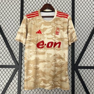 Maglia Nottingham Forest Formazione 2024/2025 Maglia Nottingham Forest Formazione 2024/2025